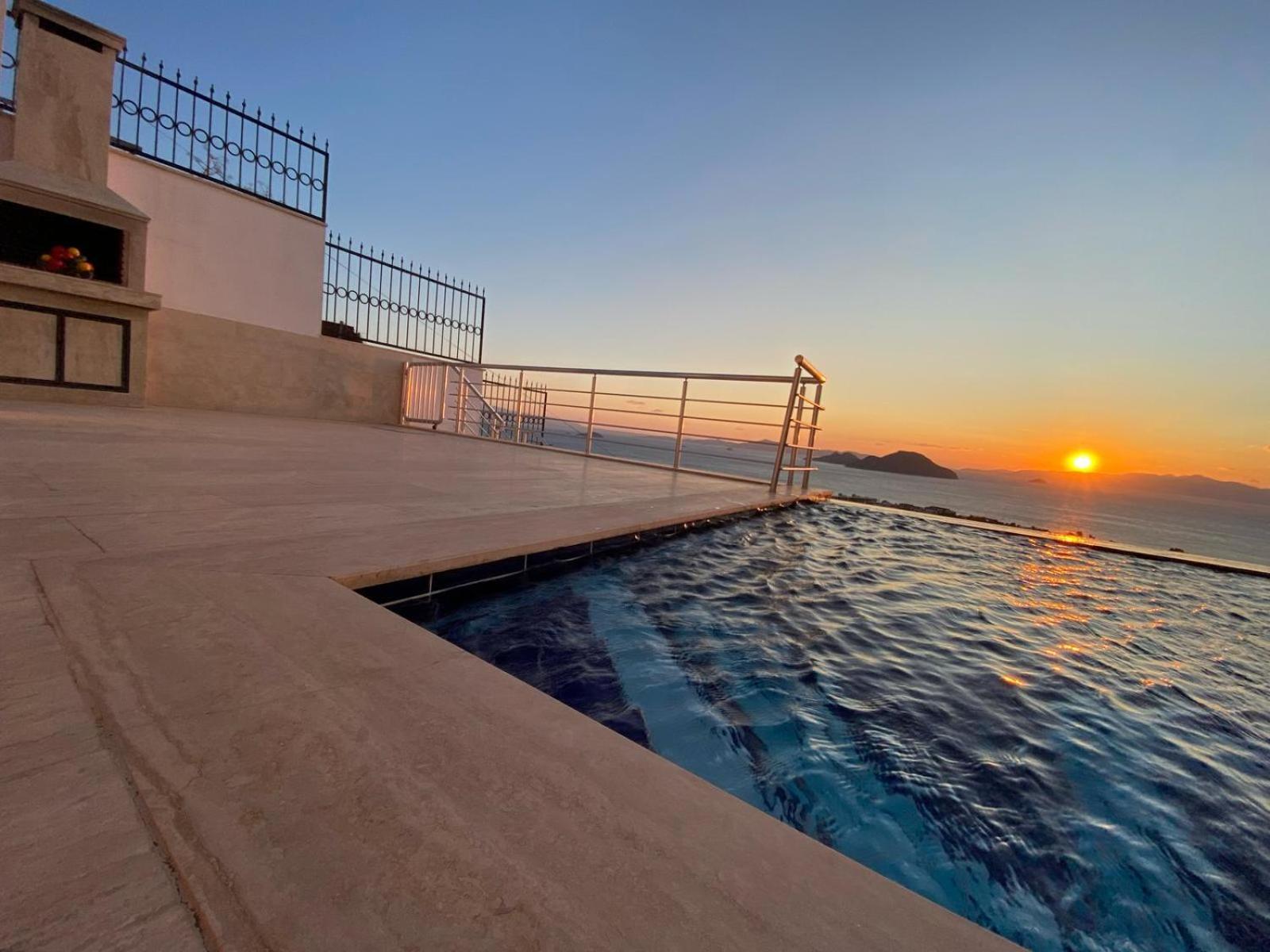Eason & House 350m2 Full Sea View With Private Infinity Pool * Bodrum