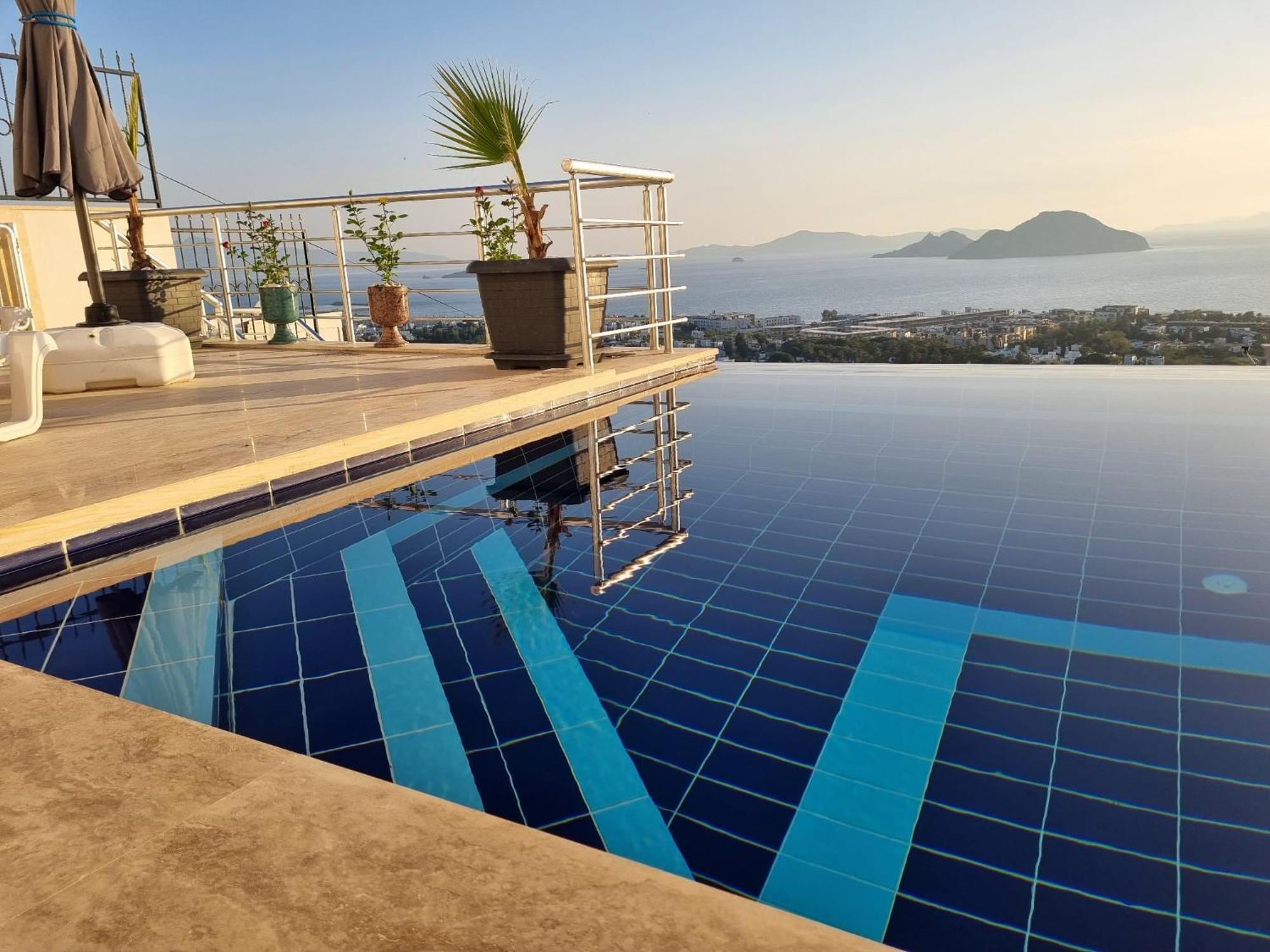 Villa Eason & House 350m2 Full Sea View With Private Infinity Pool